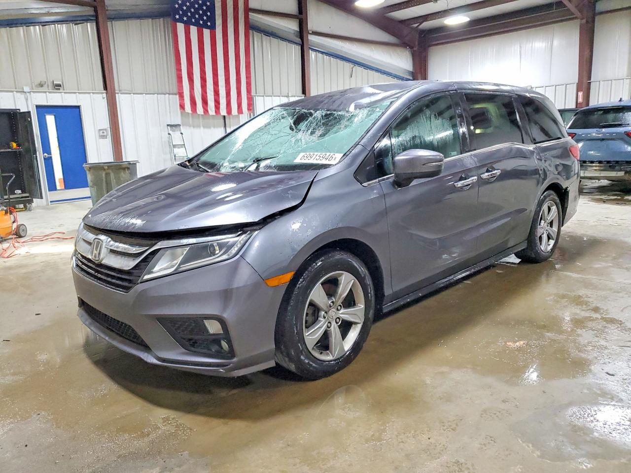 Photo of the 2018 HONDA ODYSSEY EX