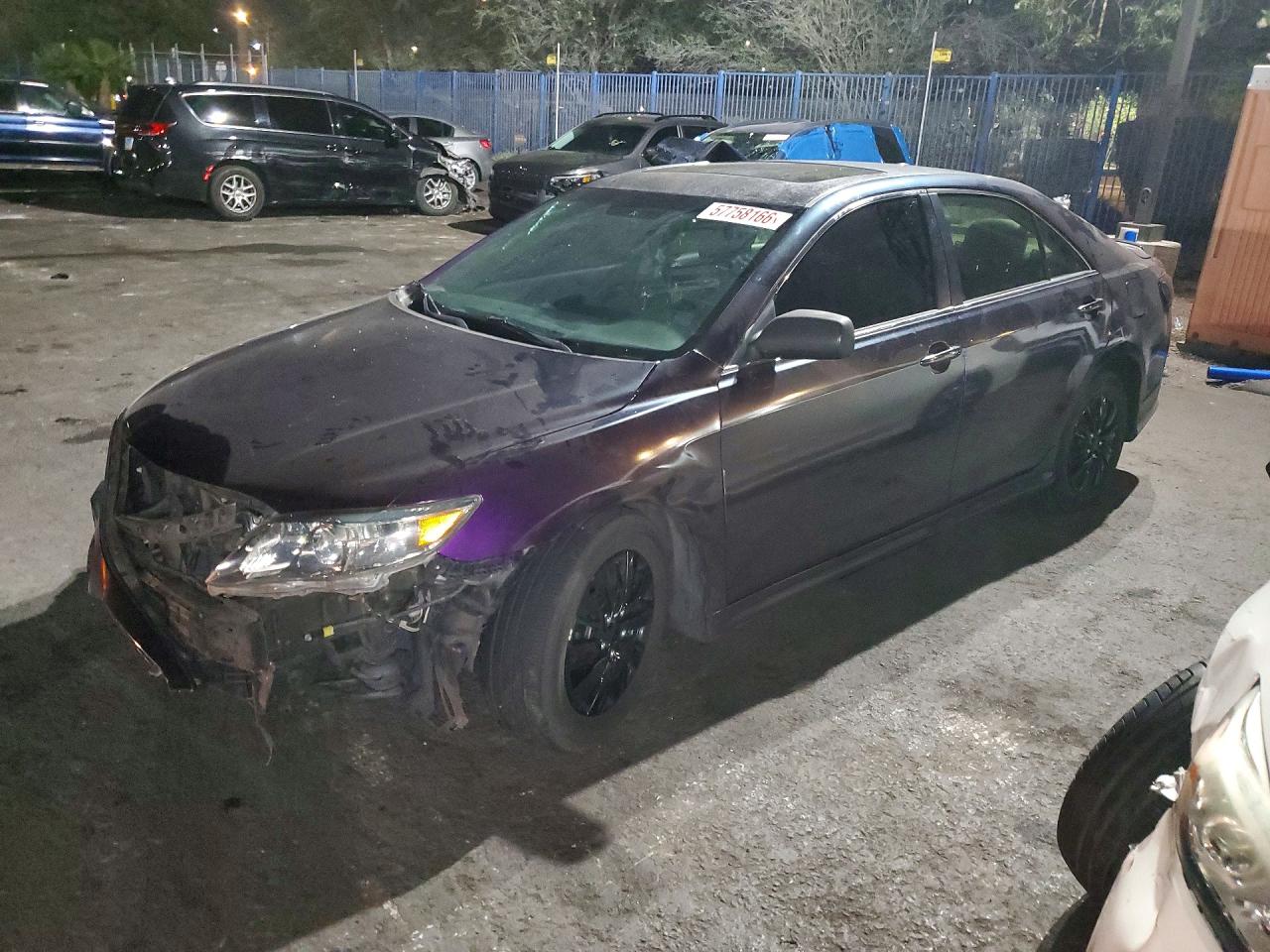 Photo of the 2011 TOYOTA CAMRY SE V6