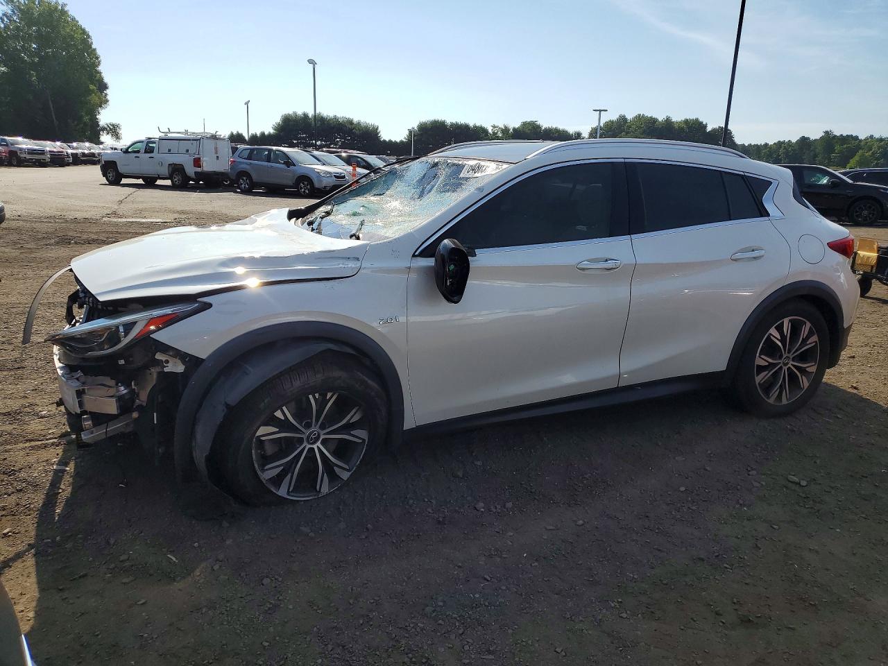 Photo of the 2019 INFINITI QX30 ESSENTIAL