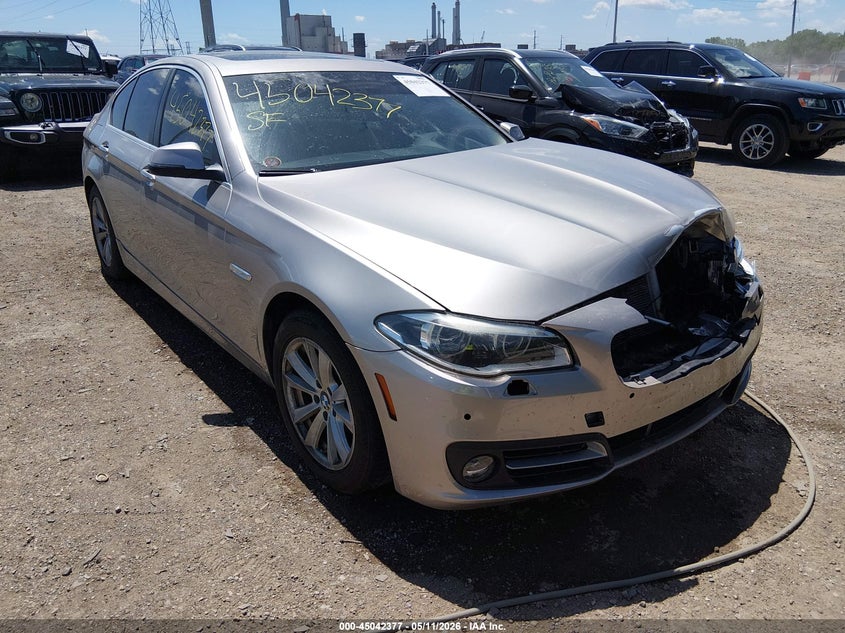 Photo of the 2015 BMW 528I