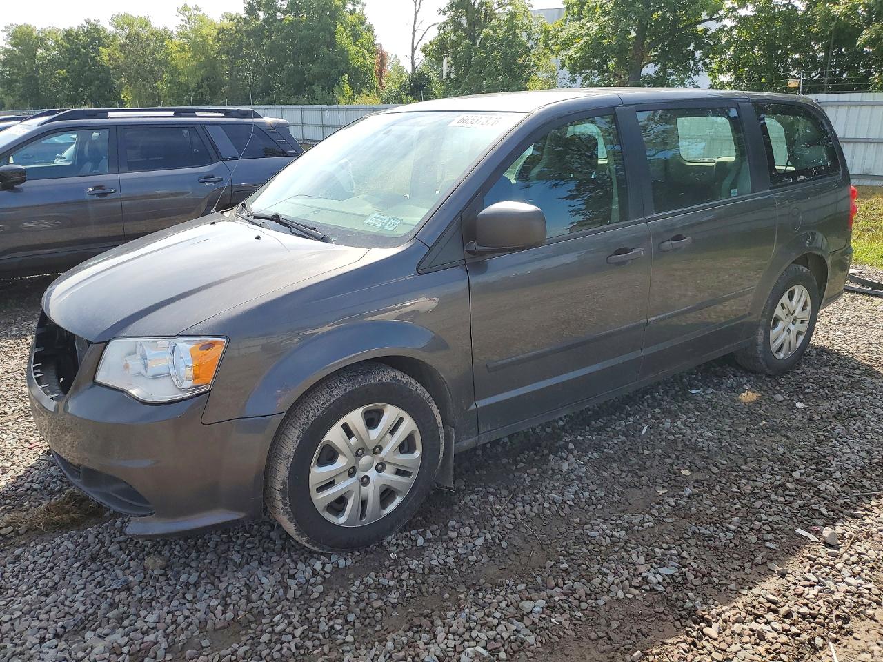 Photo of the 2016 DODGE GRAND CARAVAN SE