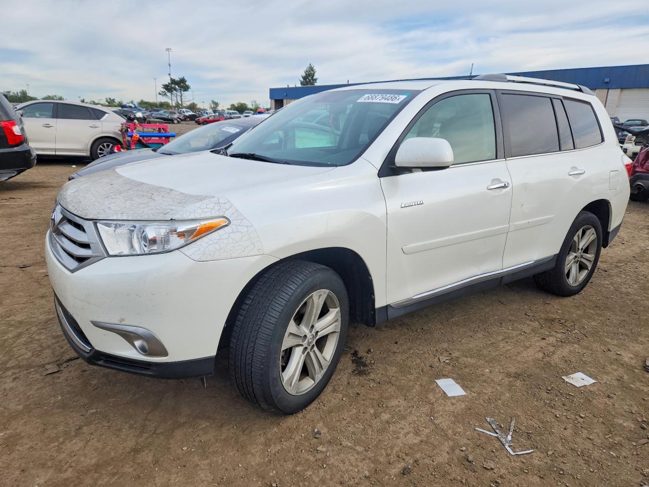 Photo of the 2012 TOYOTA HIGHLANDER LIMITED