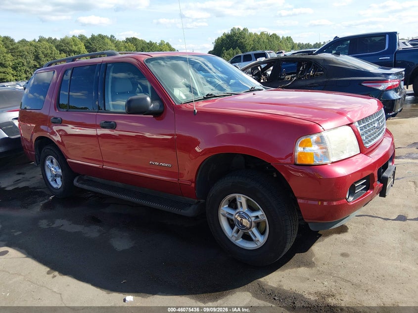 Photo of the 2004 FORD EXPLORER XLT