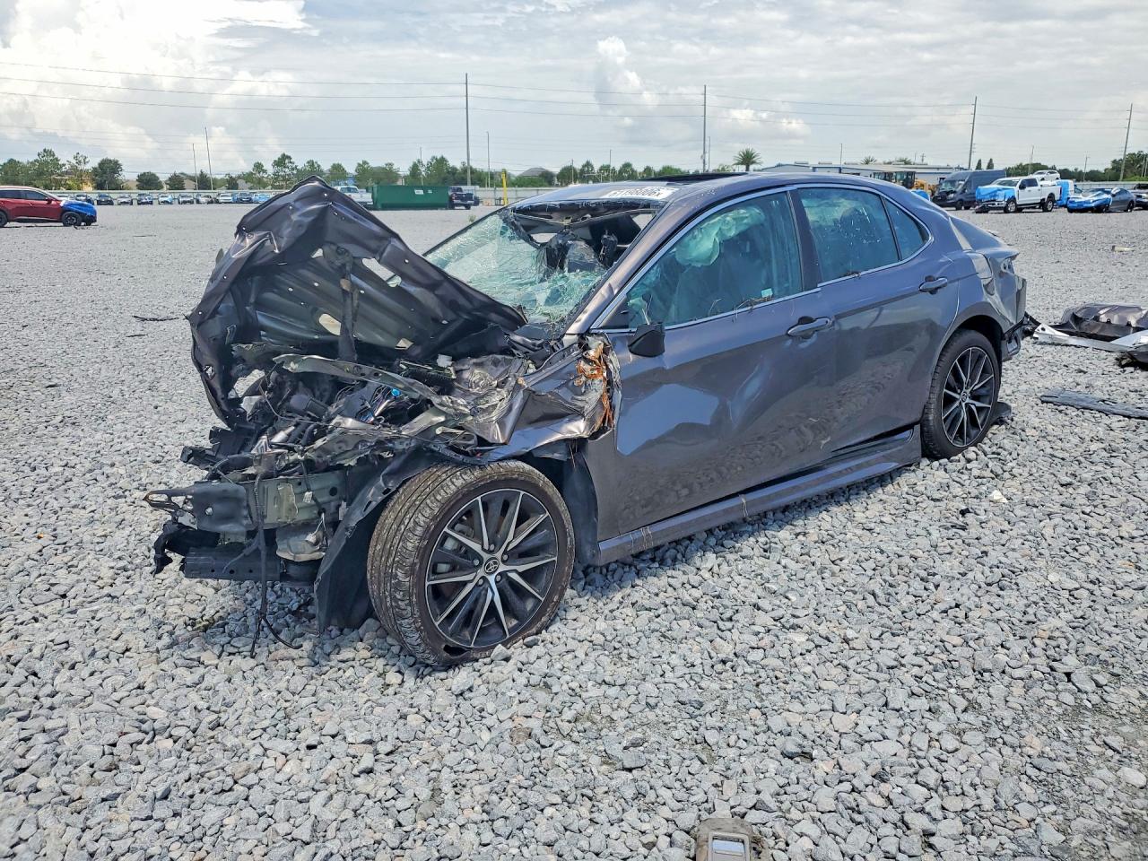 Photo of the 2023 TOYOTA CAMRY SE