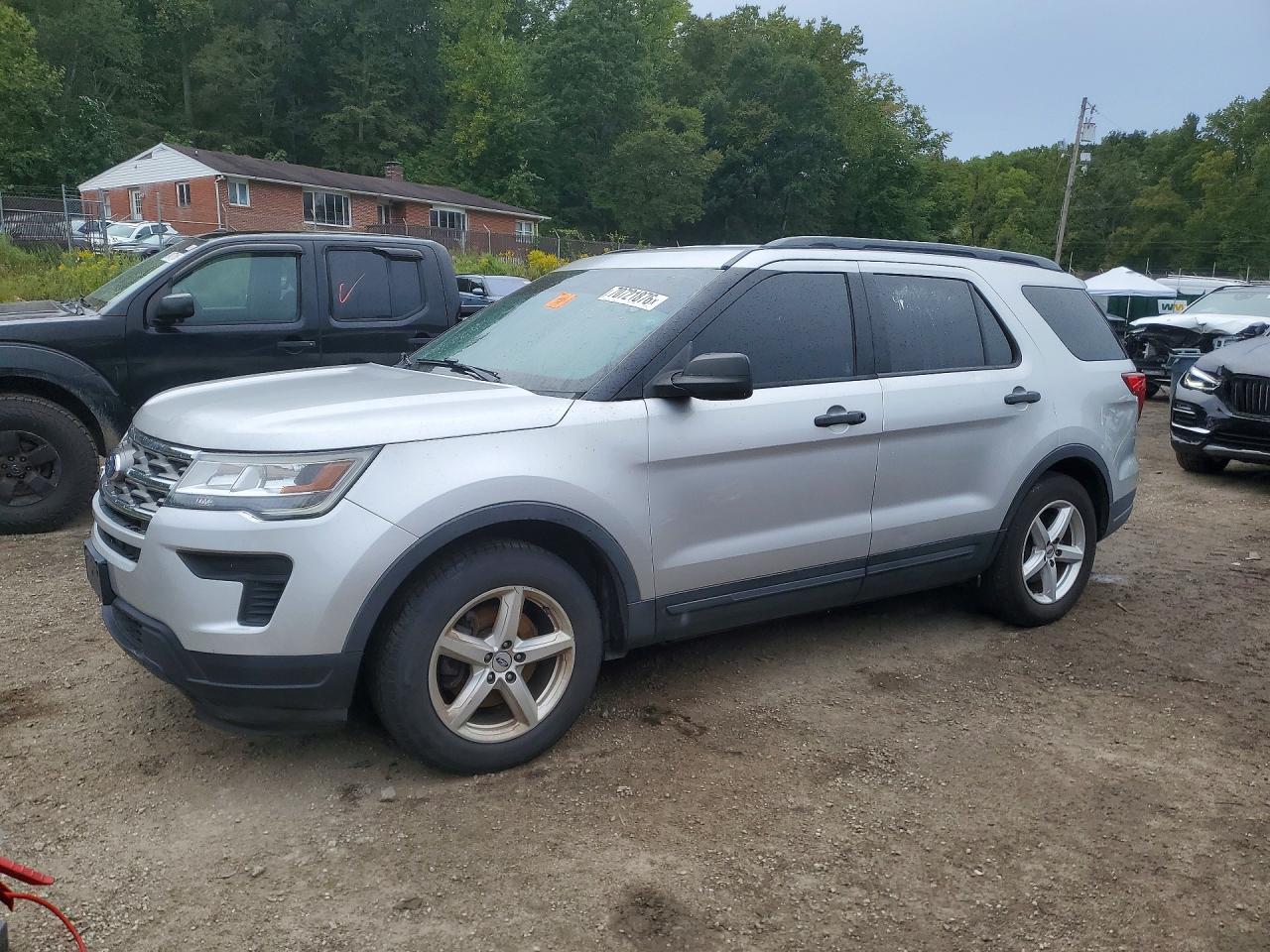 Photo of the 2018 FORD EXPLORER