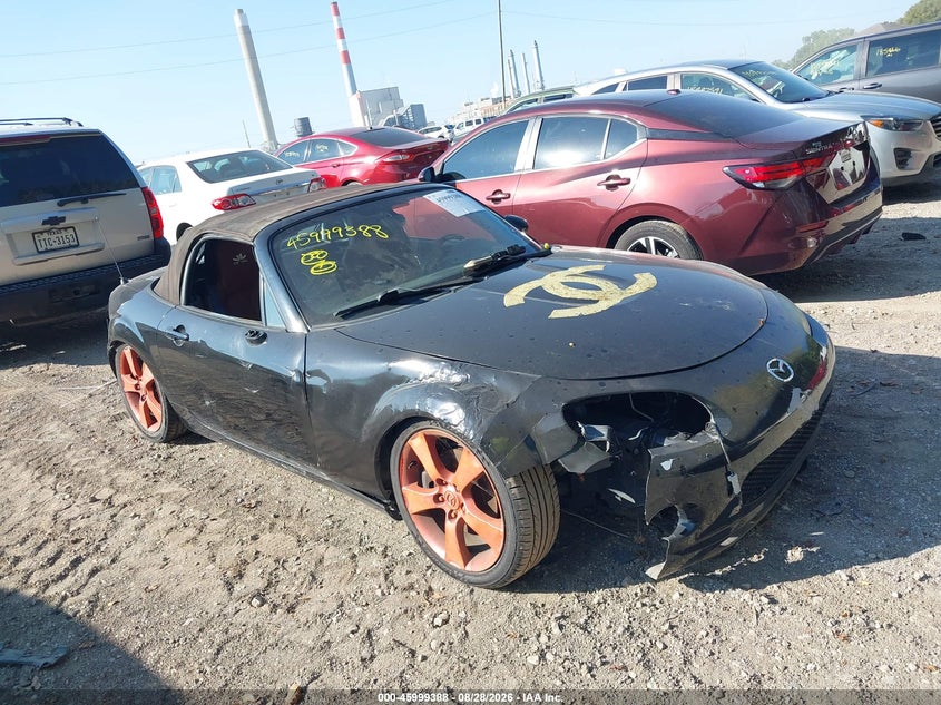 Photo of the 2007 MAZDA MX-5 GRAND TOURING