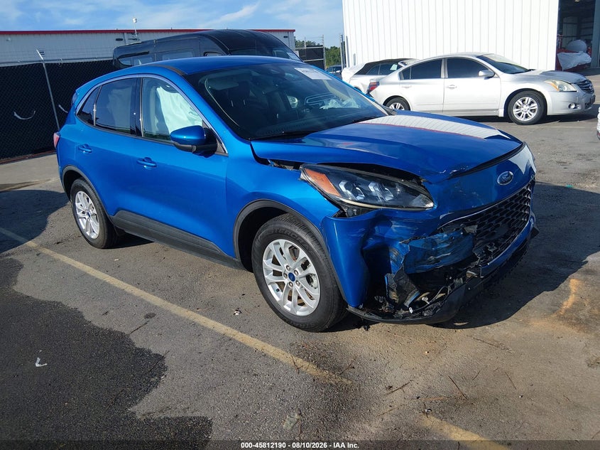 Photo of the 2020 FORD ESCAPE SE