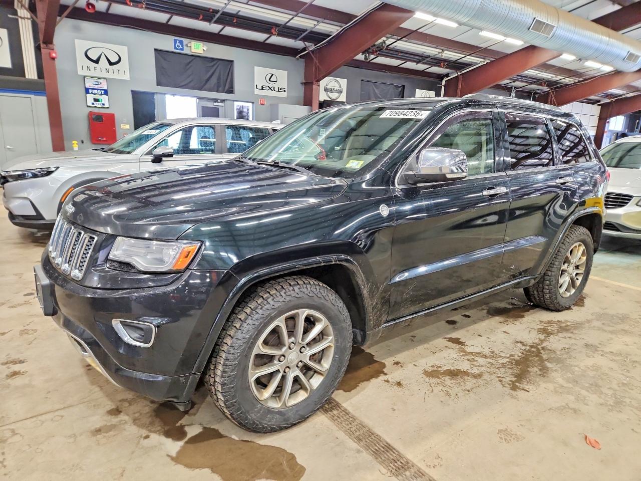 Photo of the 2014 JEEP GRAND CHEROKEE OVERLAND