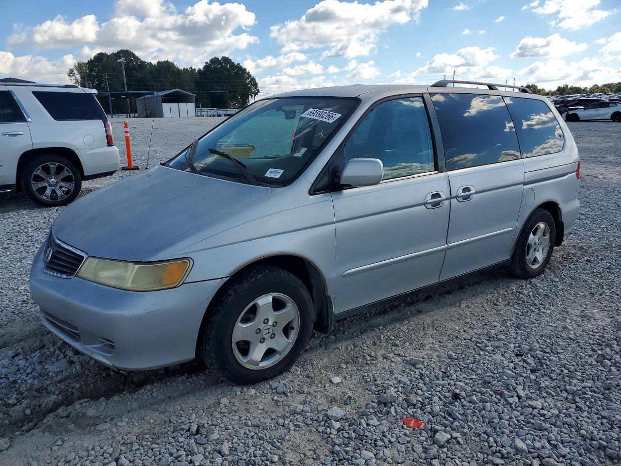 Photo of the 2001 HONDA ODYSSEY EX