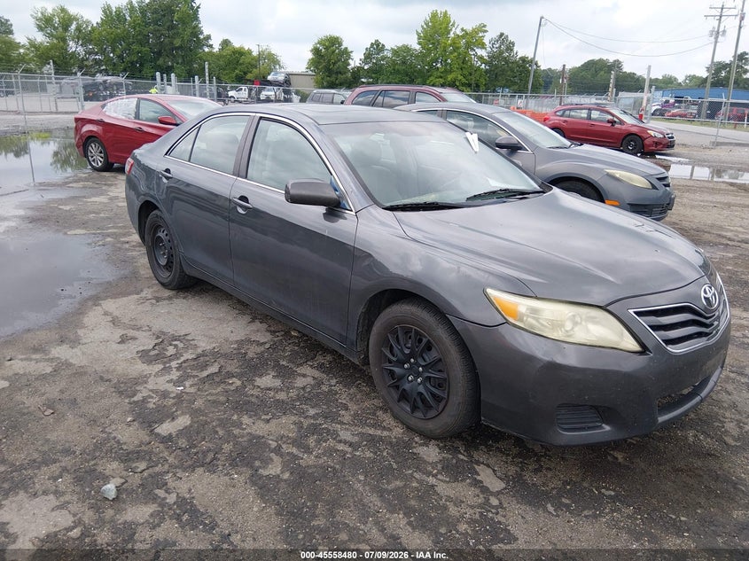 Photo of the 2010 TOYOTA CAMRY LE