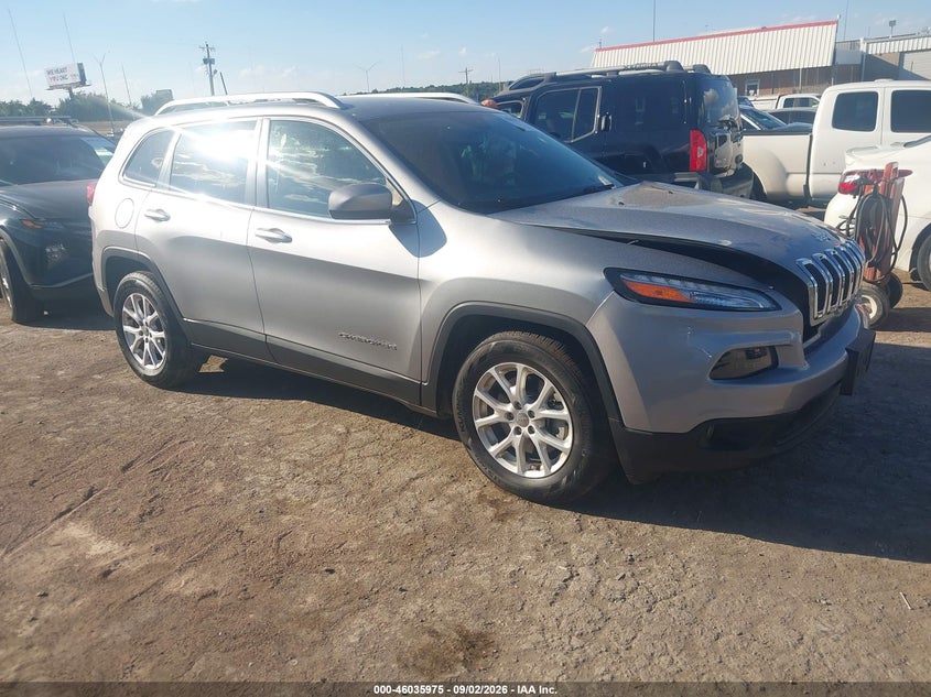 Photo of the 2016 JEEP CHEROKEE LATITUDE