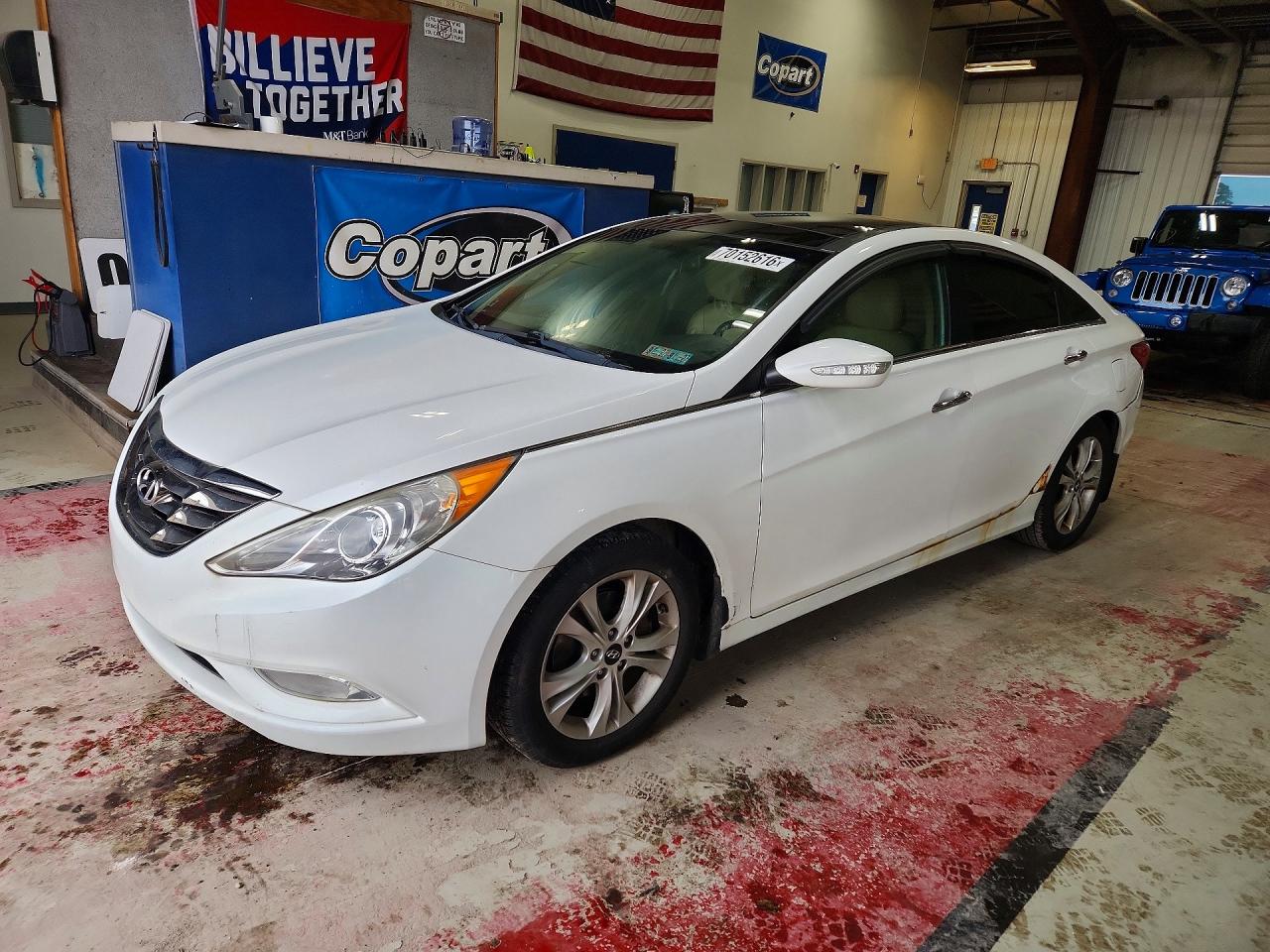 Photo of the 2012 HYUNDAI SONATA LIMITED