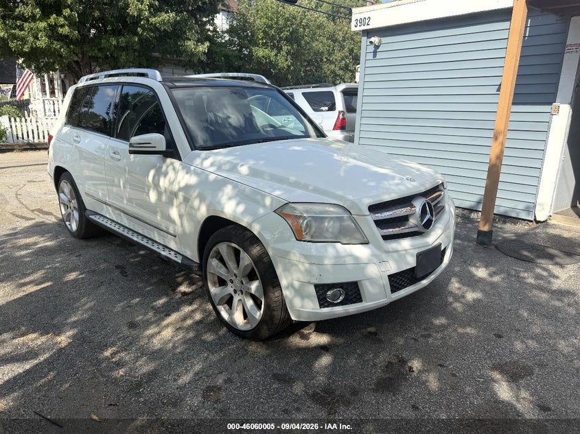Photo of the 2010 MERCEDES-BENZ GLK 350 4MATIC
