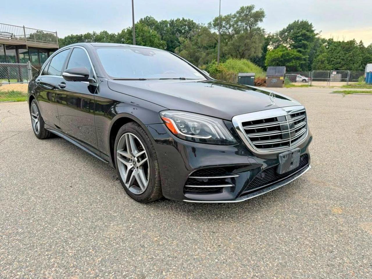 Photo of the 2018 MERCEDES-BENZ S 560 4MATIC
