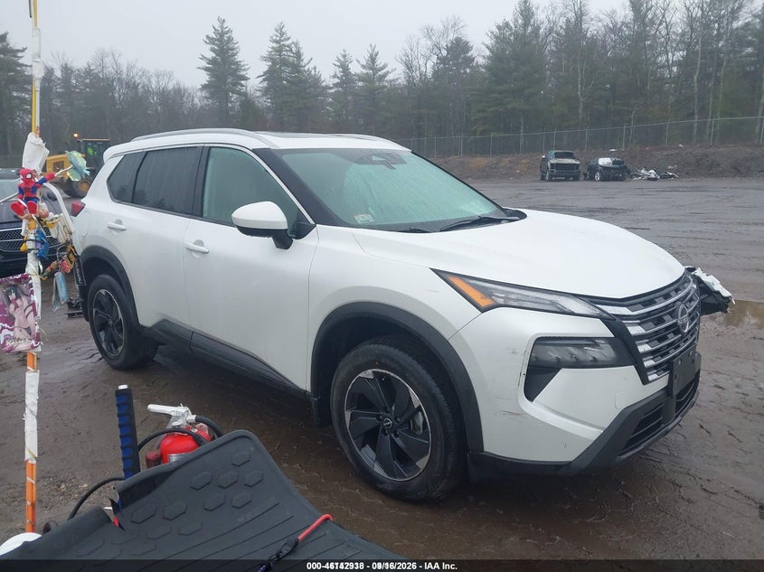 Photo of the 2024 NISSAN ROGUE SV INTELLIGENT AWD