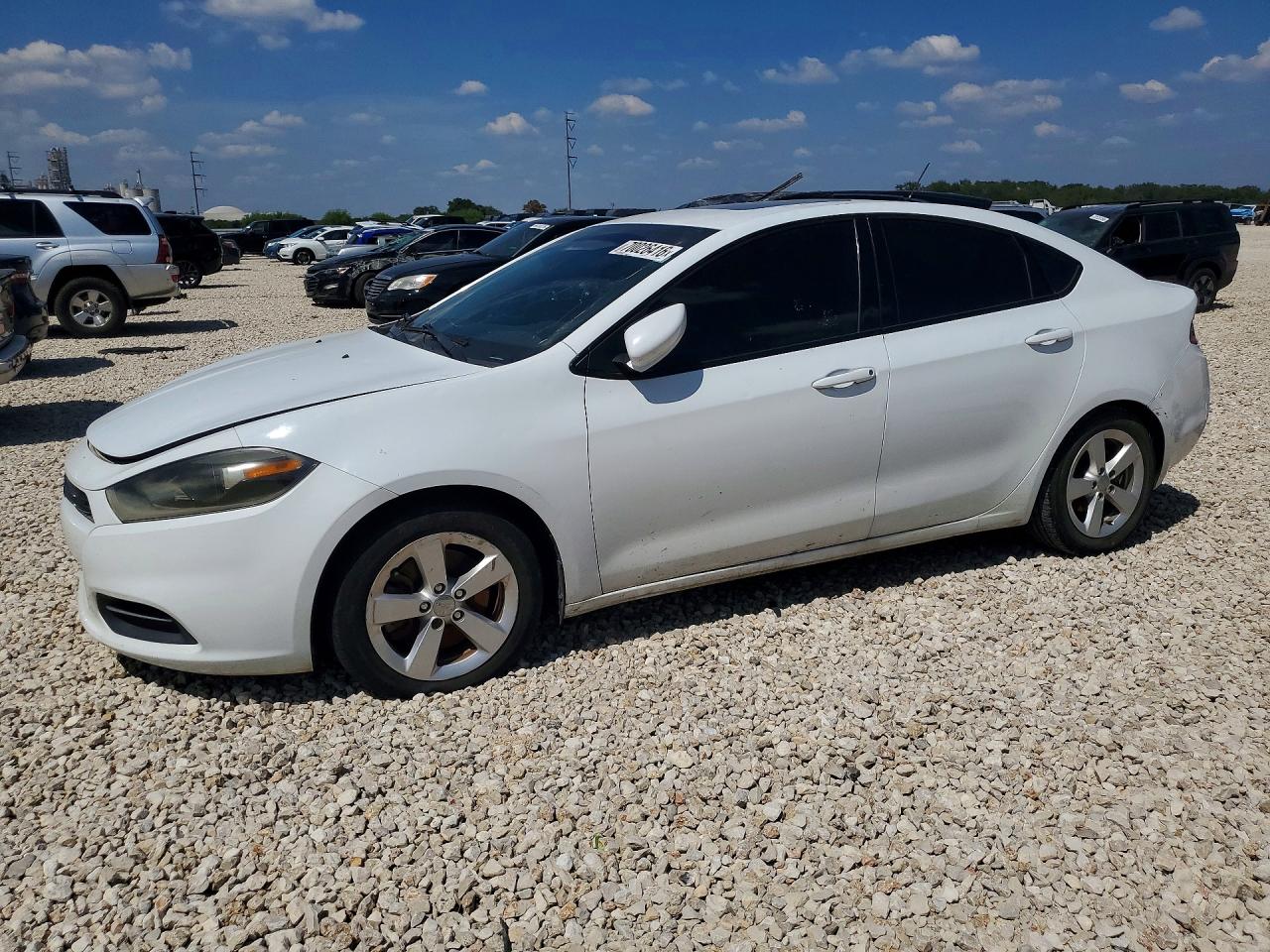 Photo of the 2015 DODGE DART SXT