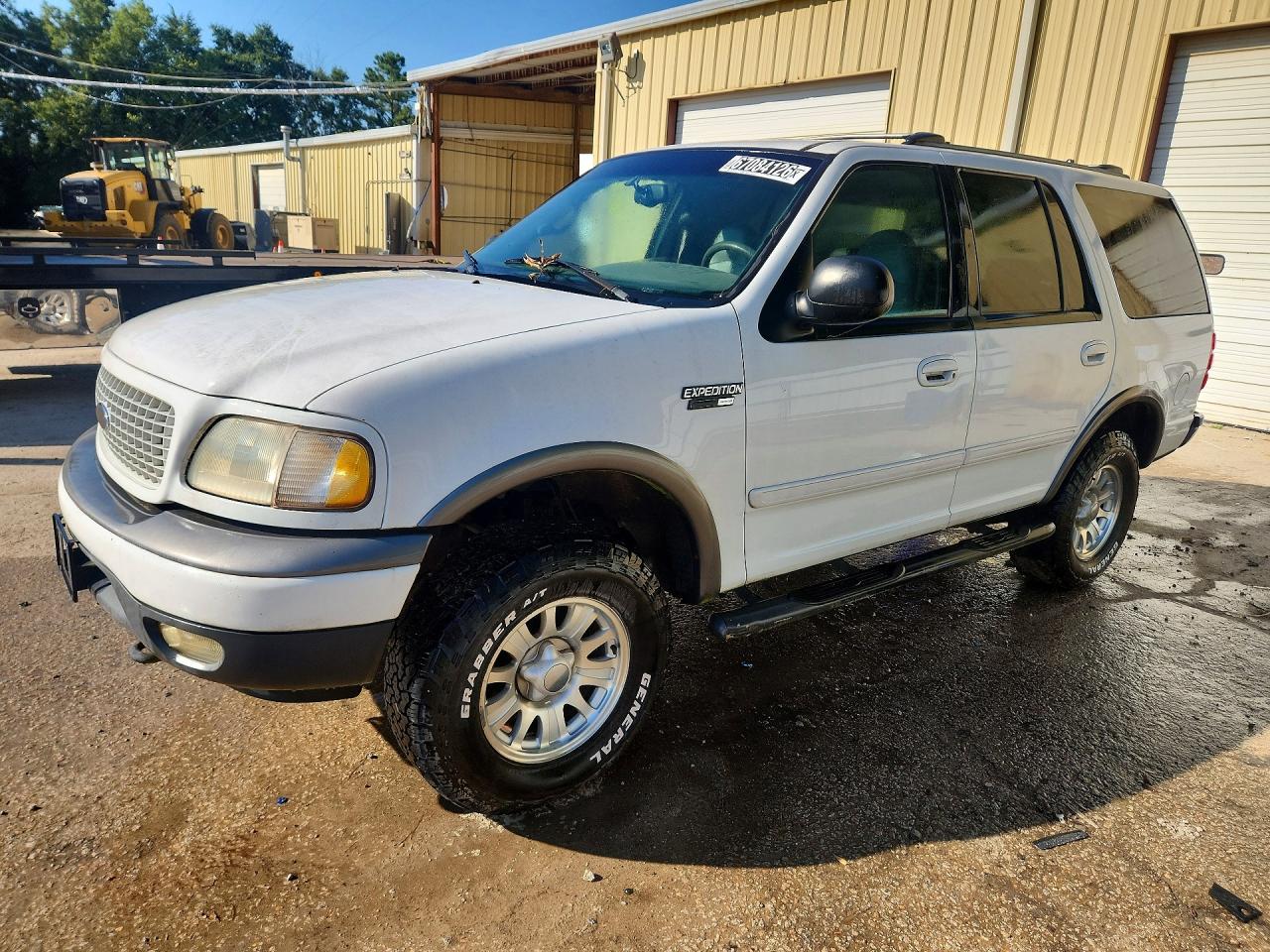 Photo of the 2001 FORD EXPEDITION XLT