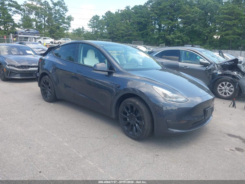 Photo of the 2024 TESLA MODEL Y LONG RANGE DUAL MOTOR ALL-WHEEL DRIVE