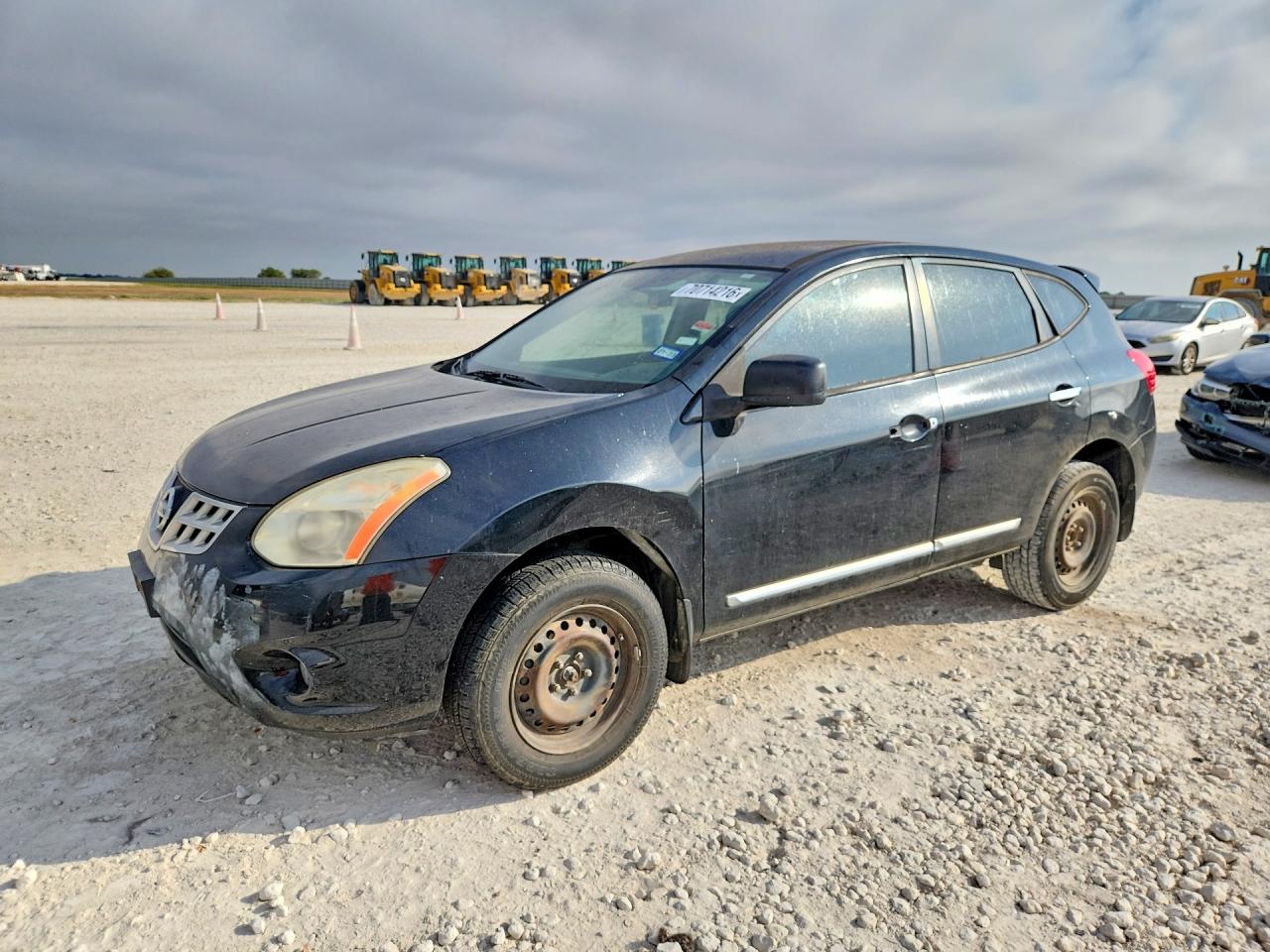 Photo of the 2012 NISSAN ROGUE S