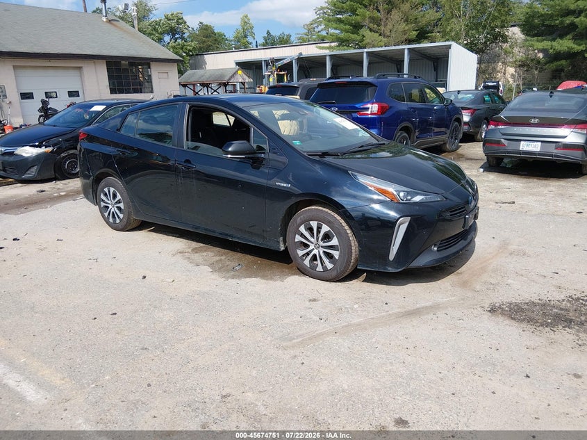 Photo of the 2020 TOYOTA PRIUS LE AWD-E