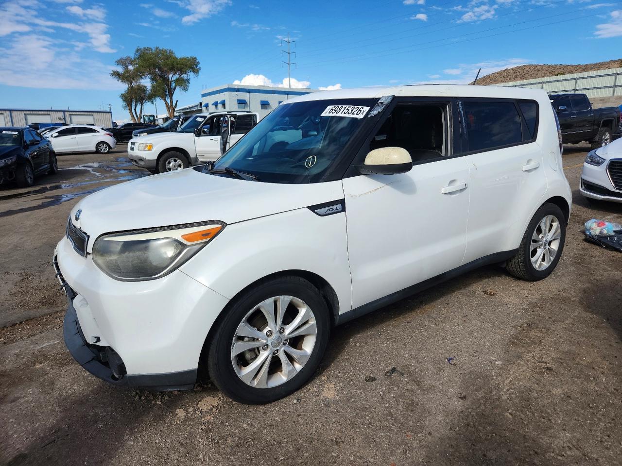 Photo of the 2015 KIA SOUL +