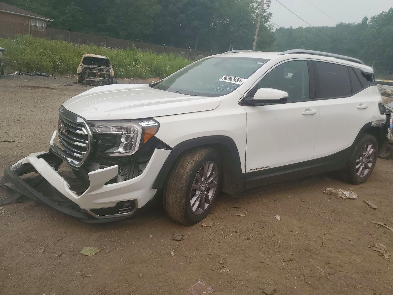 Photo of the 2023 GMC TERRAIN SLT