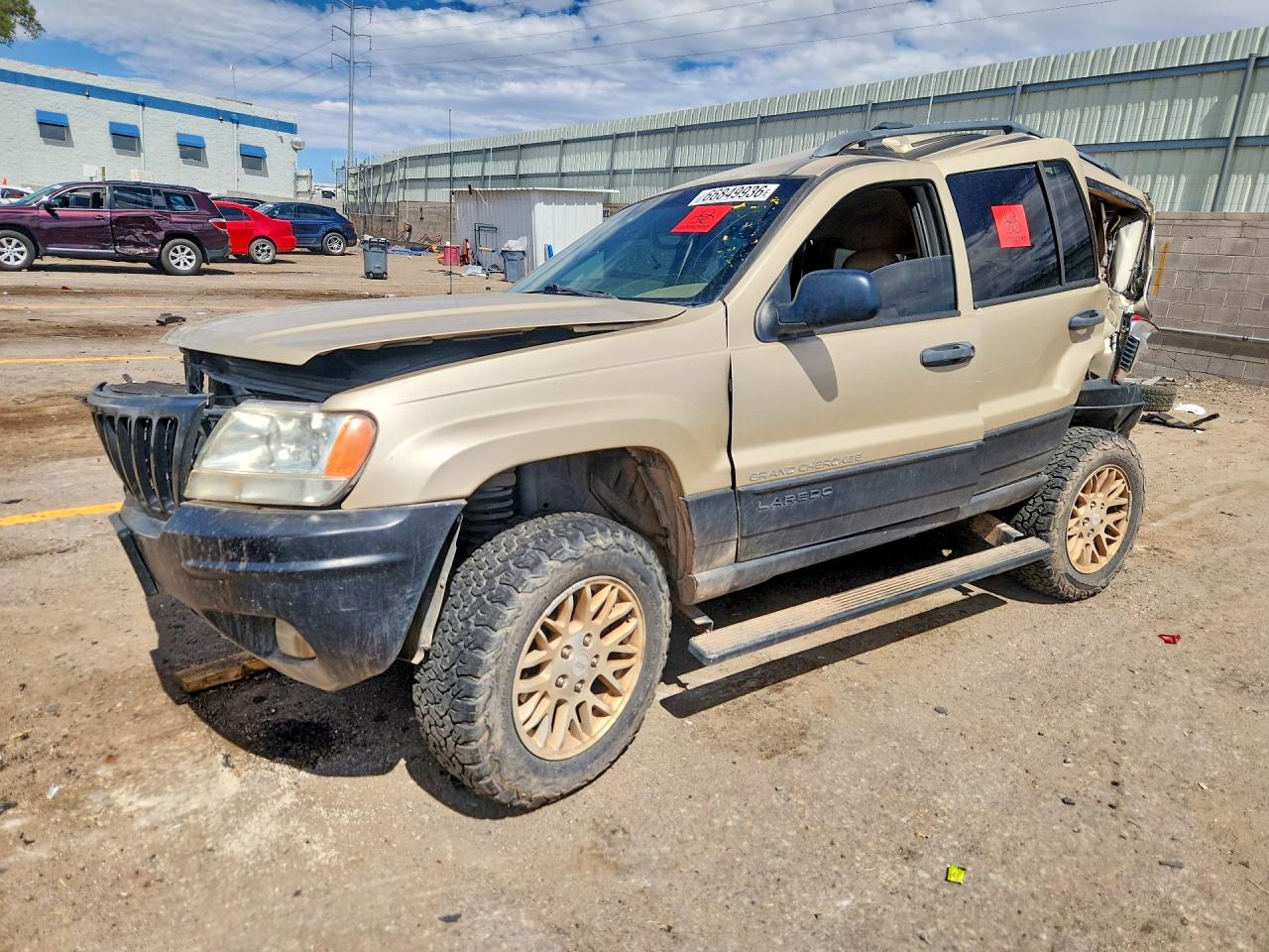 Photo of the 2000 JEEP GRAND CHEROKEE LAREDO