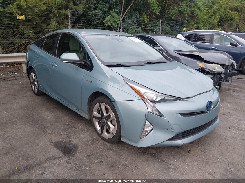 Photo of the 2016 TOYOTA PRIUS THREE TOURING