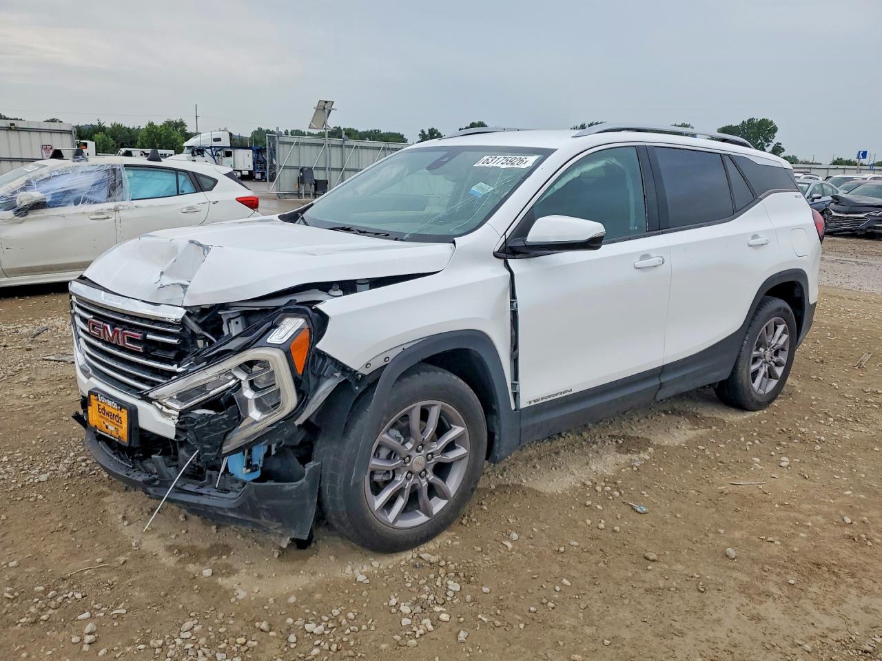 Photo of the 2024 GMC TERRAIN SLT