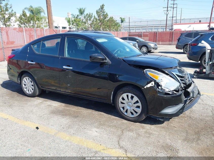 Photo of the 2018 NISSAN VERSA 1.6 SV