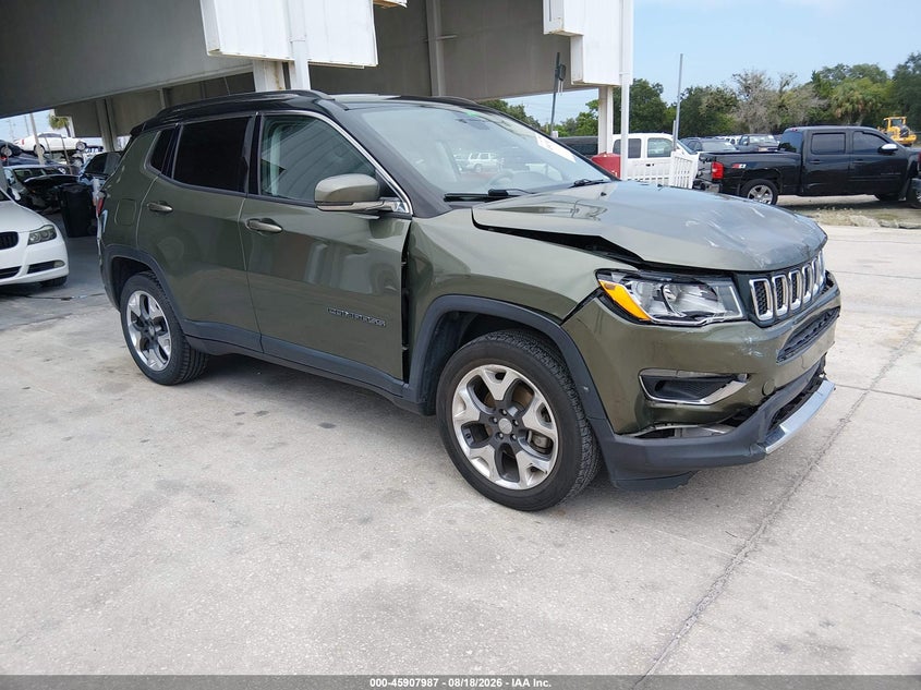 Photo of the 2019 JEEP COMPASS LIMITED 4X4
