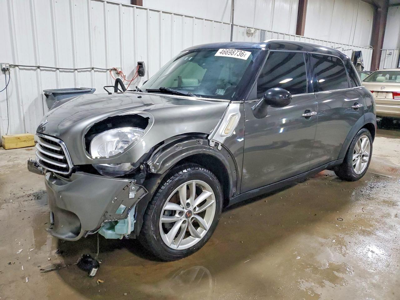 Photo of the 2012 MINI COOPER COUNTRYMAN