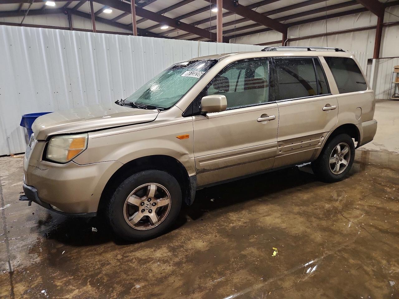 Photo of the 2006 HONDA PILOT EX