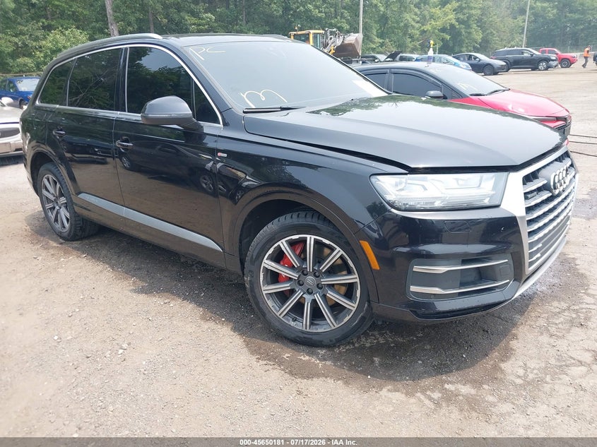 Photo of the 2017 AUDI Q7 3.0T PREMIUM