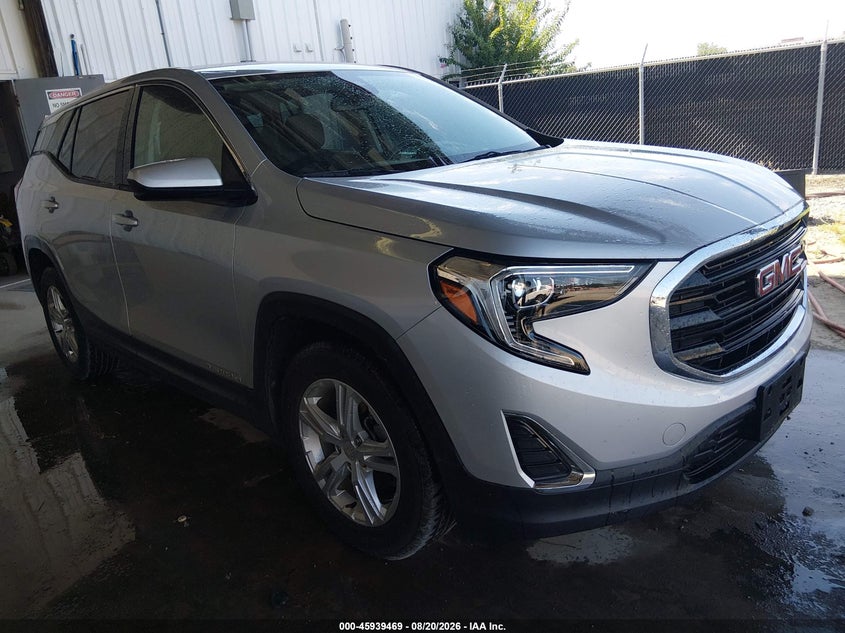 Photo of the 2020 GMC TERRAIN FWD SLE