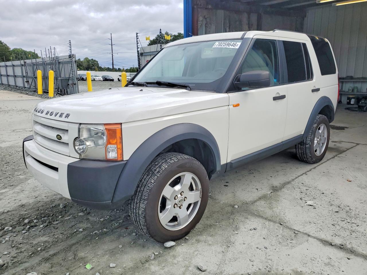 Photo of the 2006 LAND ROVER LR3