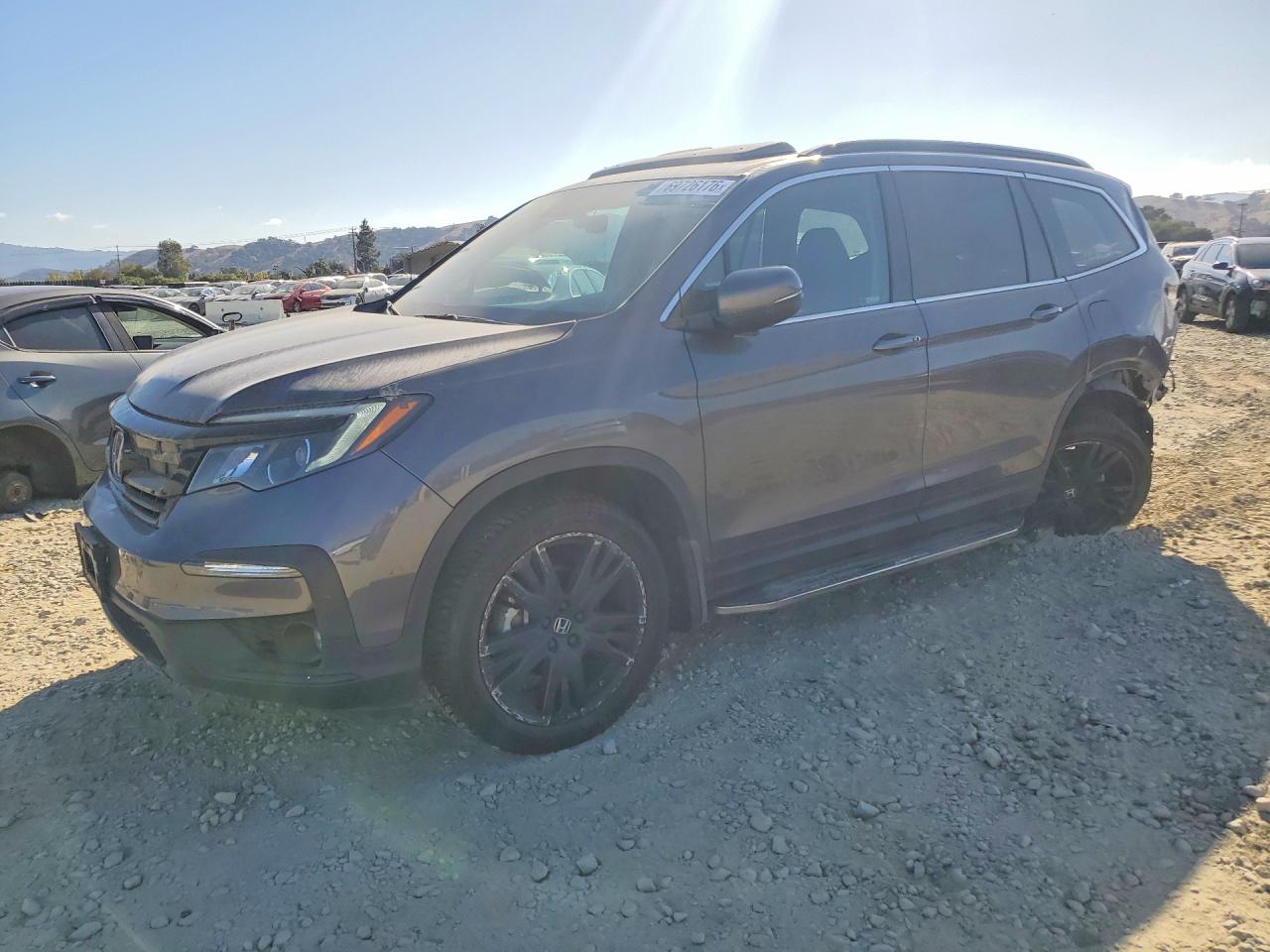 Photo of the 2022 HONDA PILOT SE