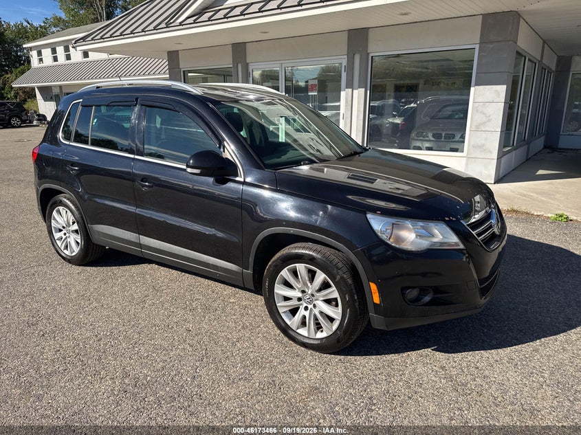 Photo of the 2009 VOLKSWAGEN TIGUAN SE
