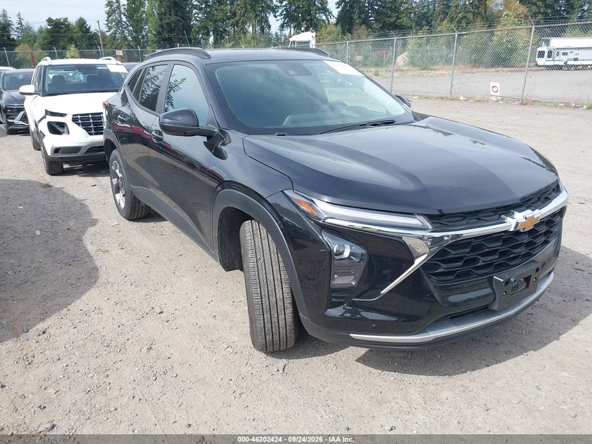 Photo of the 2026 CHEVROLET TRAX FWD LT