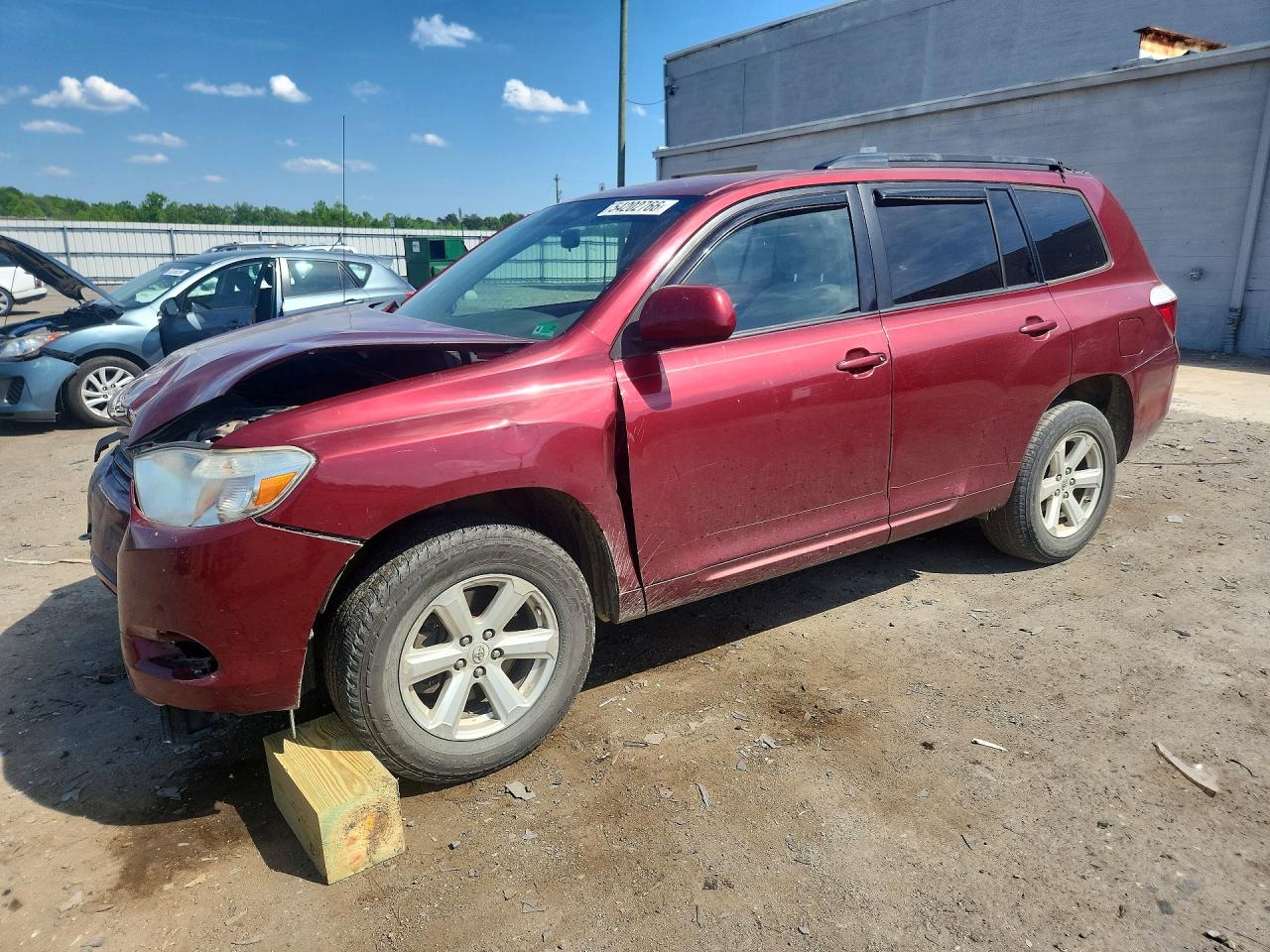 Photo of the 2010 TOYOTA HIGHLANDER BASE
