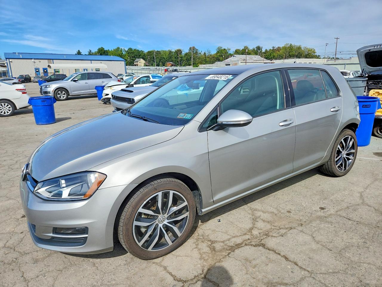 Photo of the 2017 VOLKSWAGEN GOLF S