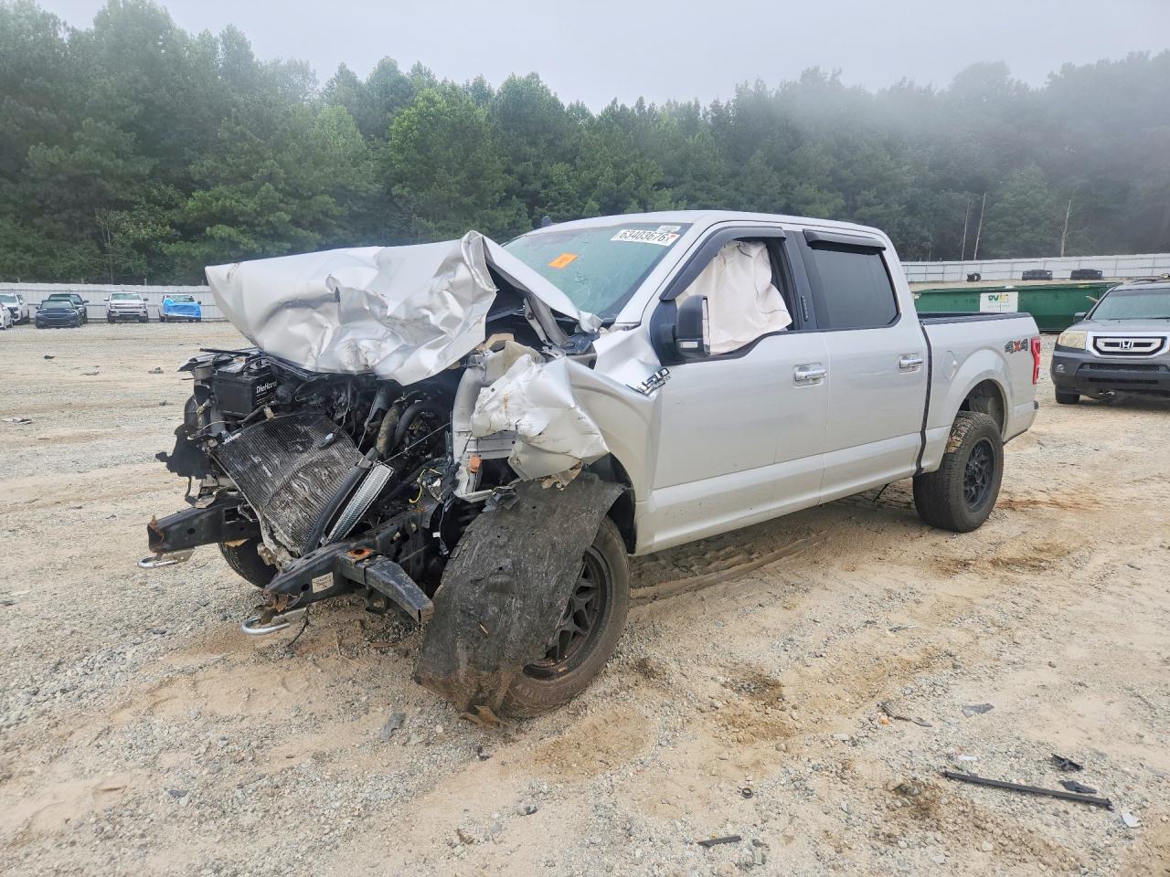 Photo of the 2019 FORD F150 SUPERCREW