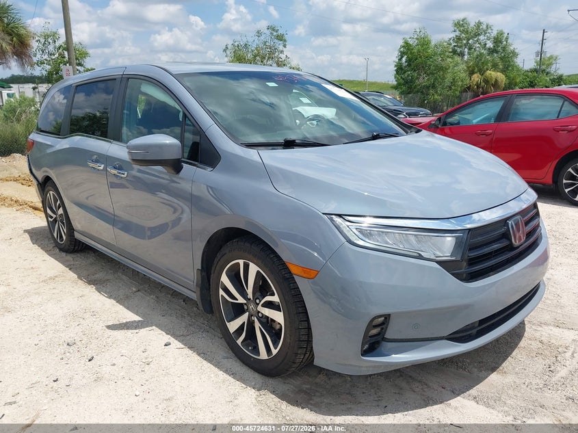 Photo of the 2024 HONDA ODYSSEY TOURING