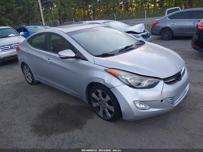 Photo of the 2012 HYUNDAI ELANTRA LIMITED (ULSAN PLANT)