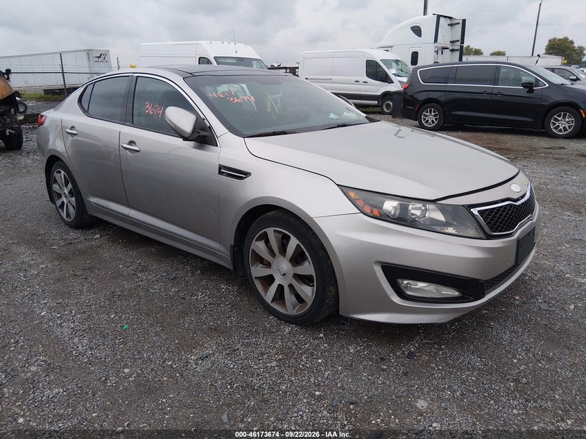 Photo of the 2013 KIA OPTIMA SX