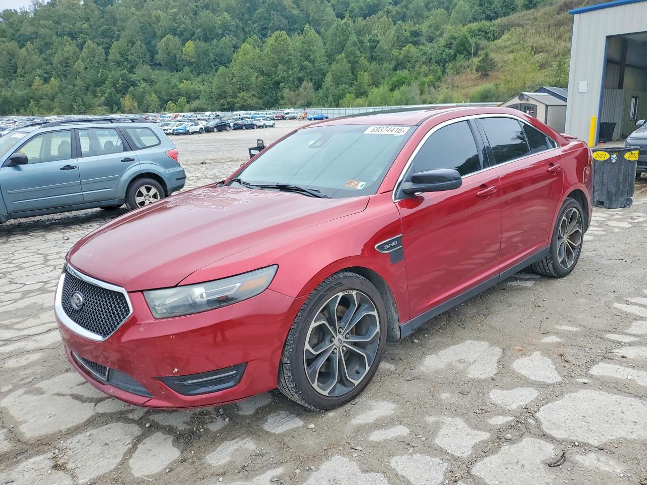 Photo of the 2014 FORD TAURUS SHO
