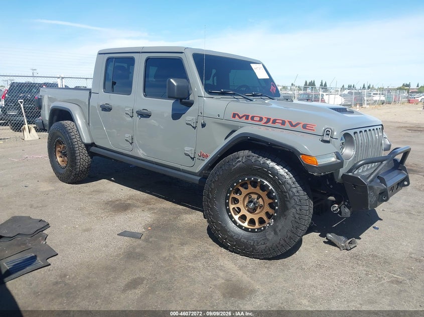 Photo of the 2020 JEEP GLADIATOR MOJAVE 4X4