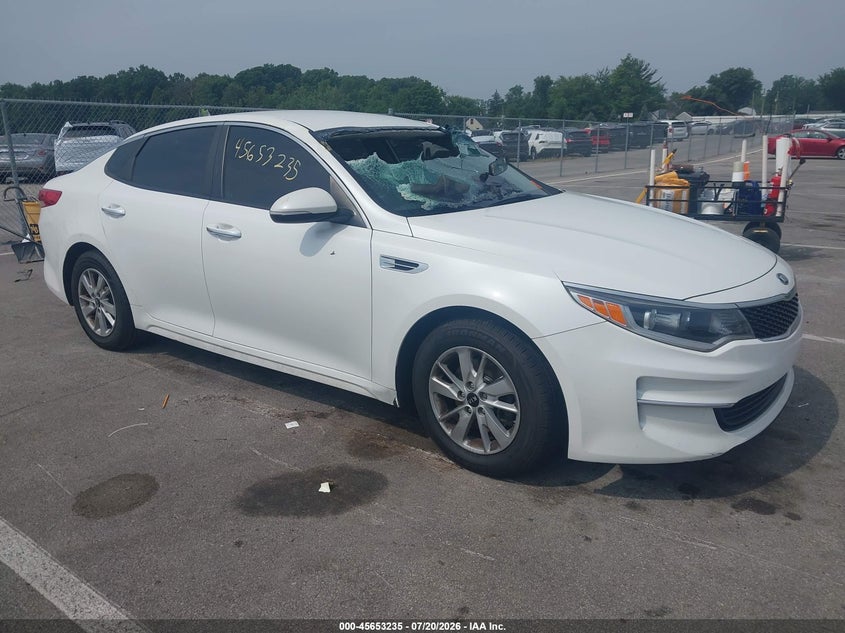 Photo of the 2016 KIA OPTIMA LX