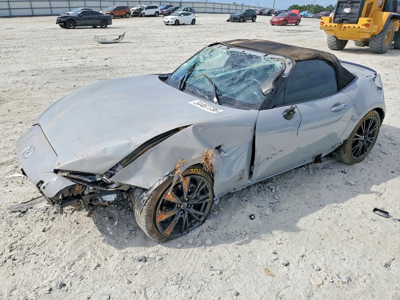 Photo of the 2024 MAZDA MX-5 MIATA CLUB