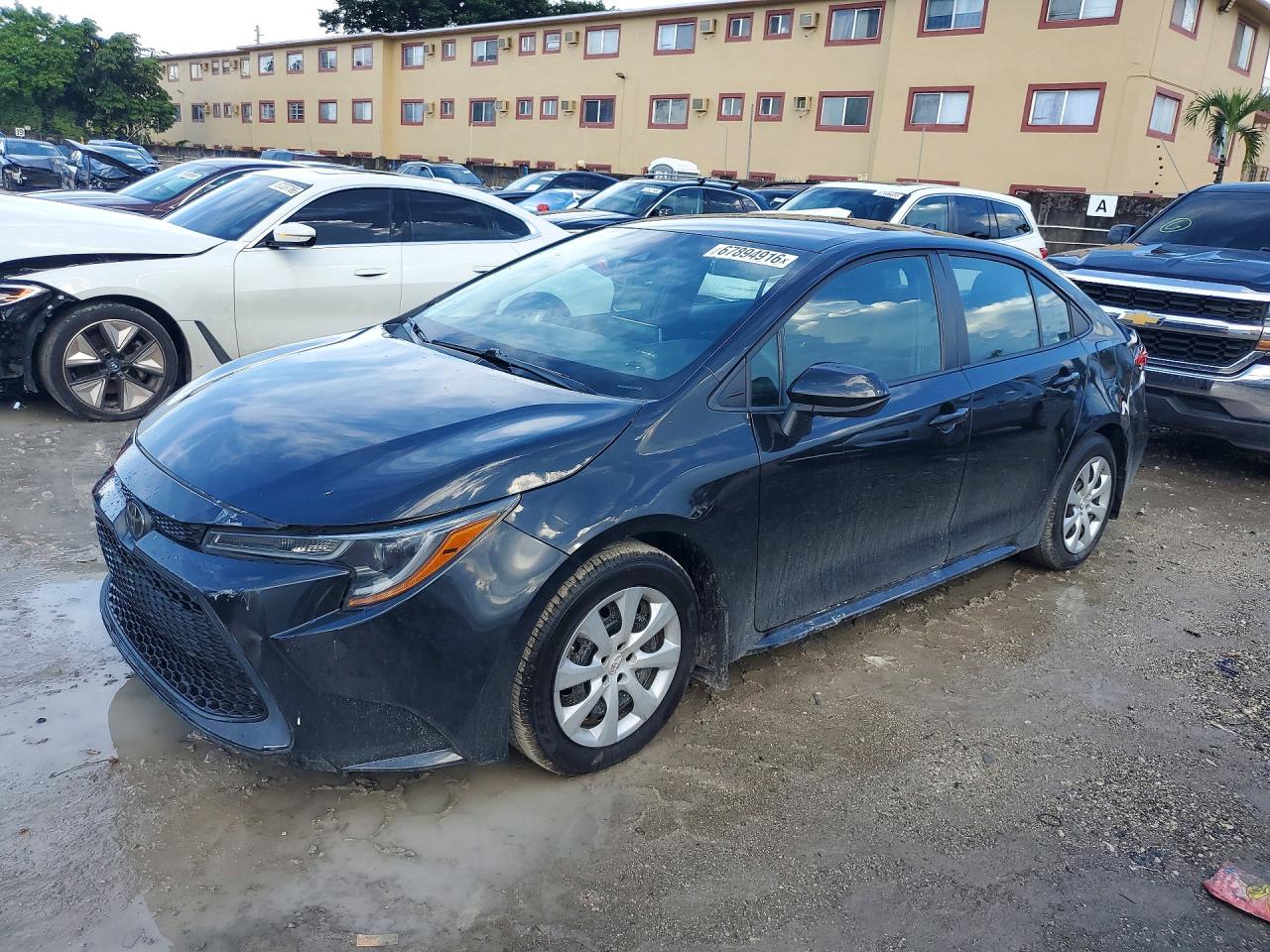 Photo of the 2021 TOYOTA COROLLA LE
